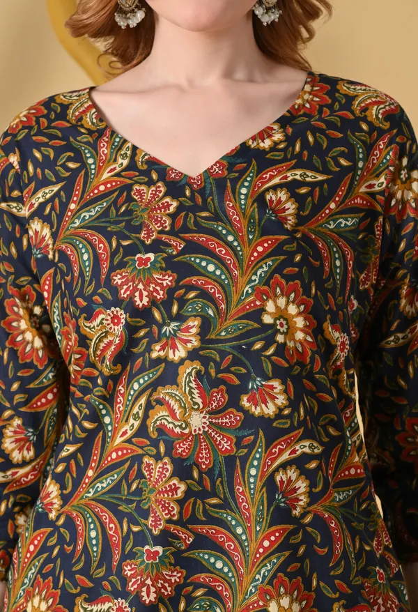 Black_Viscose_Rayon_Straight_Floral_Print_Kurta_For_Women