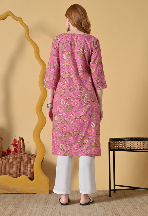 Pink_Viscose_Rayon_Straight_Floral_Embroidered_Kurta_For_Women