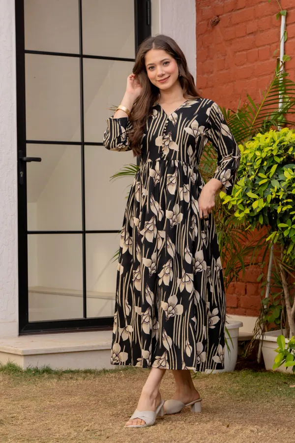 Black_Viscose_Rayon_Anarkali_Kurta_For_Women