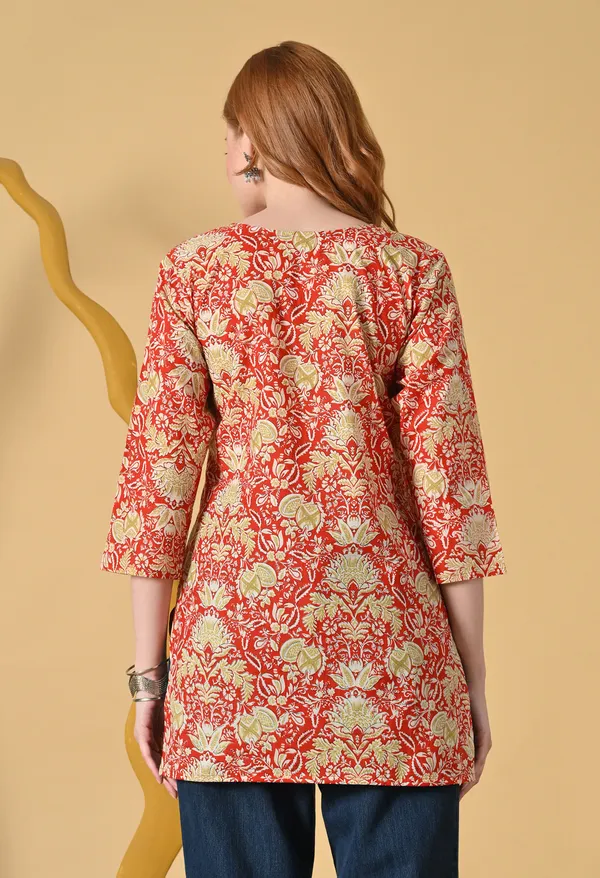 Red_Viscose_Rayon_Straight_Paisley_Floral_Print_Short_Kurta_For_Women