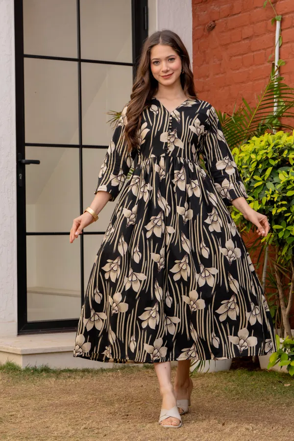 Black_Viscose_Rayon_Anarkali_Kurta_For_Women