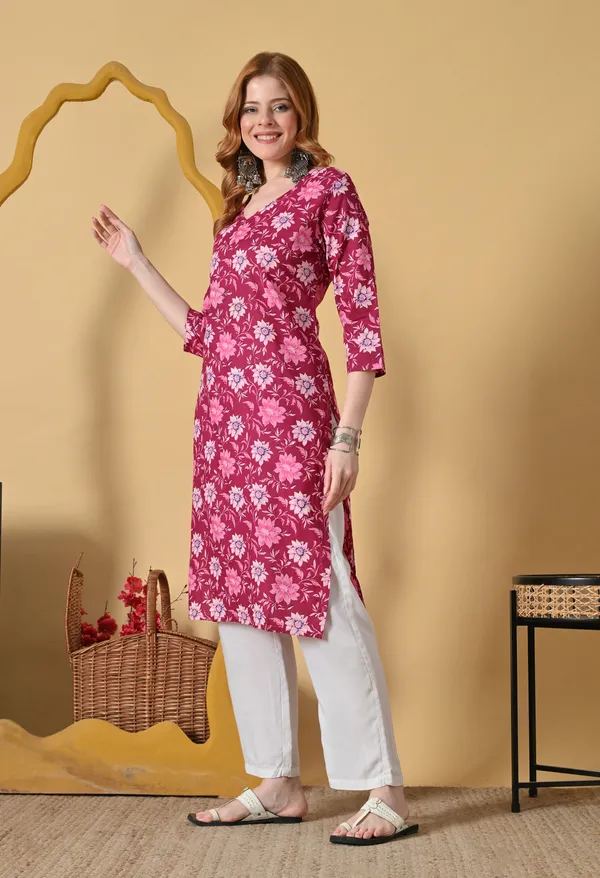 Maroon_Viscose_Rayon_Straight_Floral_Print_Kurta_For_Women