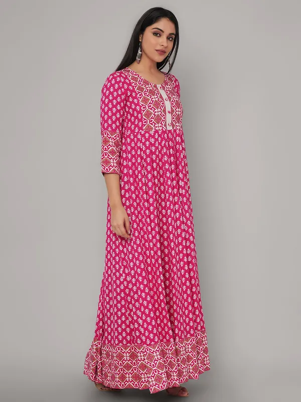 Pink_Viscose_Rayon_Anarkali_Gown_For_Women