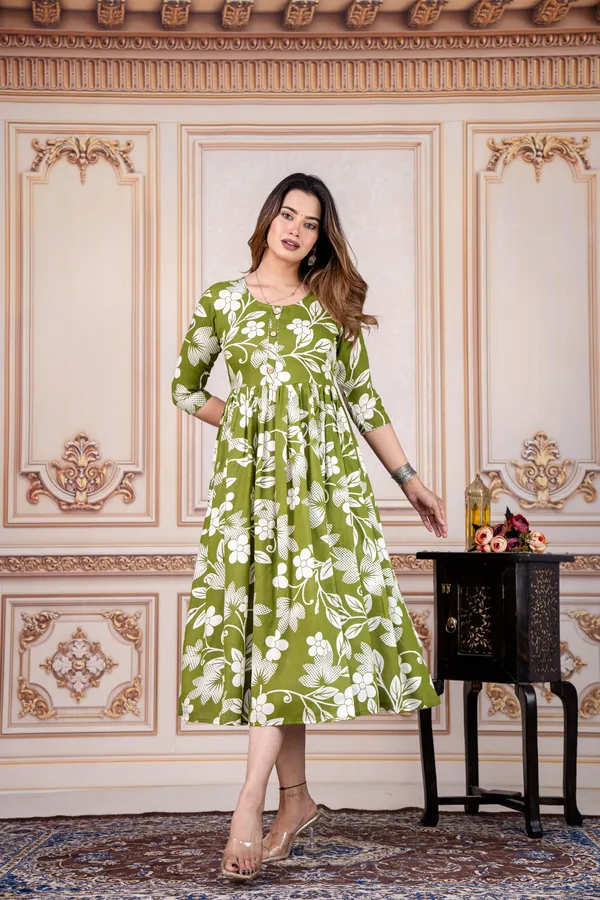 Green_Viscose_Rayon_Floral_Print_Anarkali_Gown_For_Women