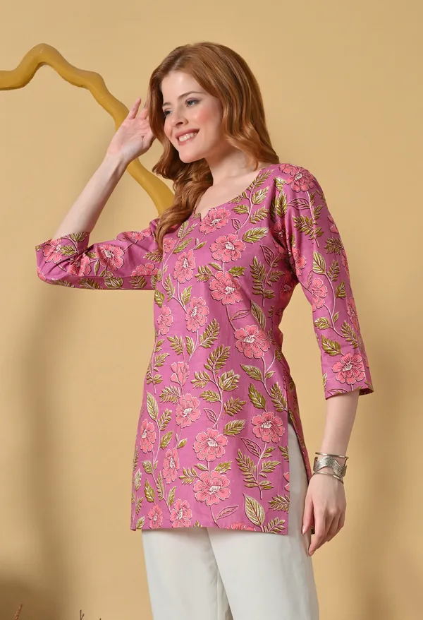 Pink_Viscose_Rayon_Straight_Floral_Print_Short_Kurta_For_Women