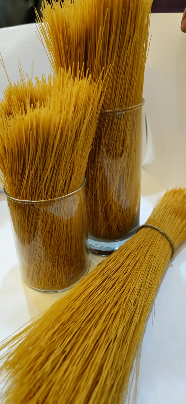 Hafiz_A._Sattar_Sons_Long_Cut_Roasted_Sewai_Vermicelli_1_Kg