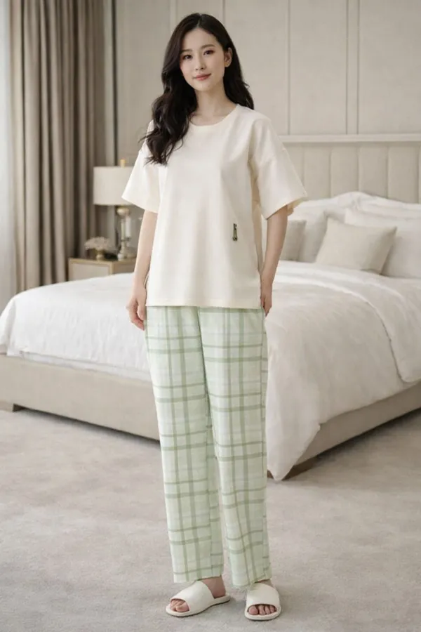 Women_Checkered,_Solid_Beige_Top_And_Pyjama_Set