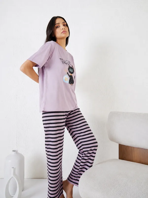 Women’s_Lavender_Cat_Printed_Night_Suit_Set_–_Striped_Pajama