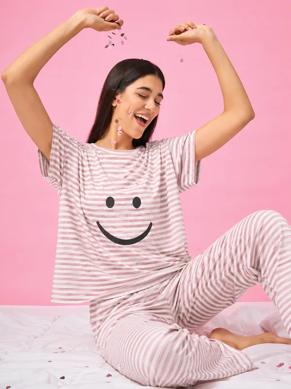 Women’s_Pink_Striped_Smile_Night_Suit