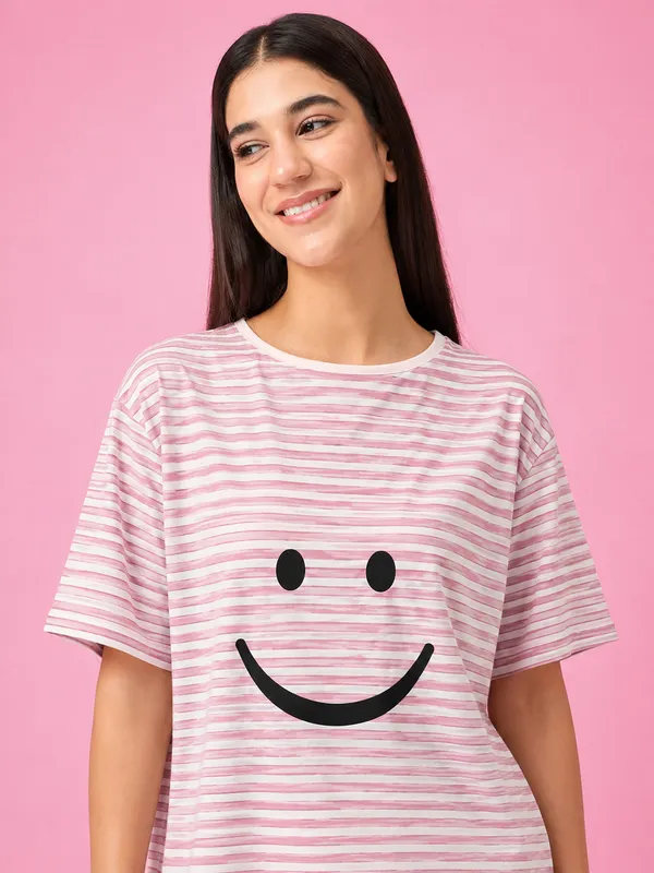 Women’s_Pink_Striped_Smile_Night_Suit