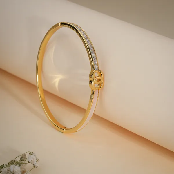 Gold_Plated_Zirconia_Interlocking_Circle_Bangle_Bracelet_For_Women