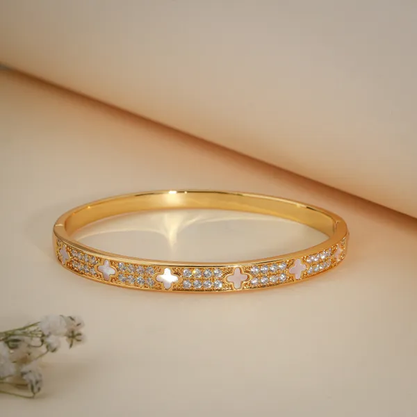 Gold_Plated_Crystal_Studded_Bangle_Bracelet_For_Women