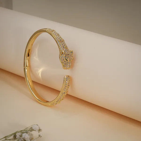 Gold_Plated_Crystal_Panther_Cuff_Bracelet_For_Women