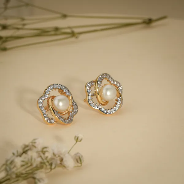 Gold_Plated_Pearl_Crystal_Floral_Stud_Earrings_For_Women