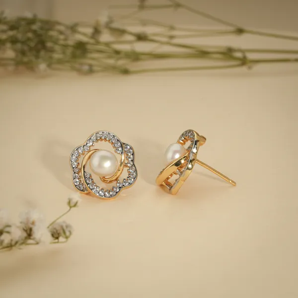 Gold_Plated_Pearl_Crystal_Floral_Stud_Earrings_For_Women