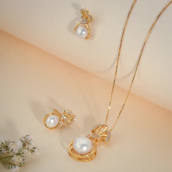 Gold_And_White_Pearl_Crystal_Teardrop_Pendant_Necklace_Earrings_Ring_Set_For_Women