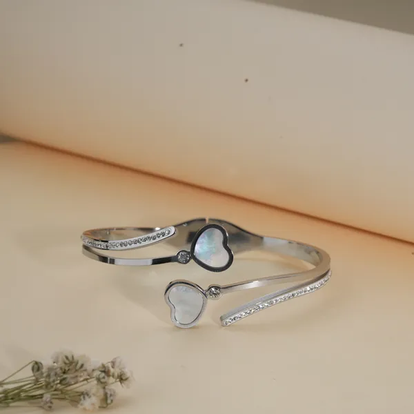 Silver_Mother_Of_Pearl_Heart_Adjustable_Cuff_Bracelet_For_Women
