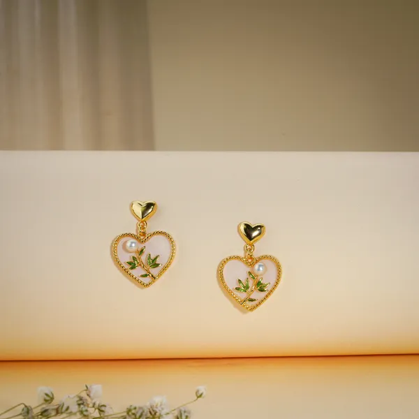 Gold_Plated_Pearl_Heart_Leaf_Stud_Earrings_For_Women