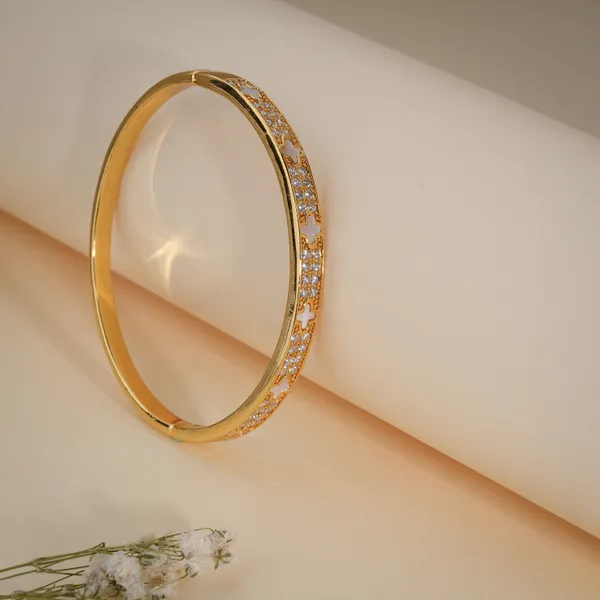 Gold_Plated_Crystal_Studded_Bangle_Bracelet_For_Women
