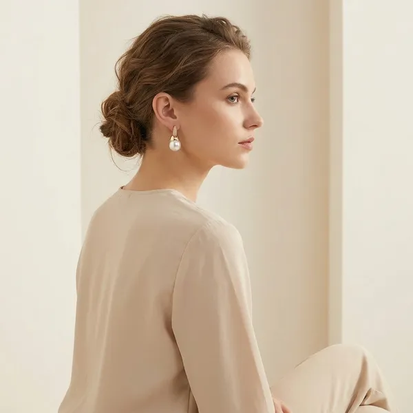 Gold_Plated_White_Pearl_Crystal_Drop_Earrings_For_Women