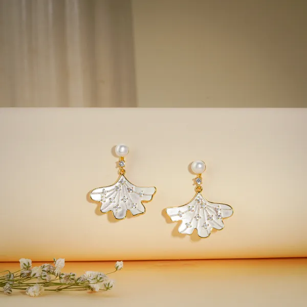 Gold_And_White_Floral_Fan_Pearl_Drop_Earrings_For_Women