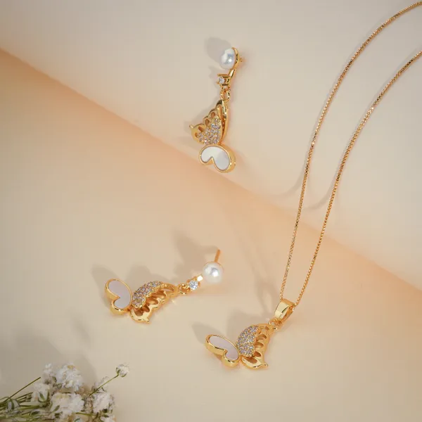 Gold_Plated_Butterfly_Pearl_Drop_Jewellery_Set_For_Women