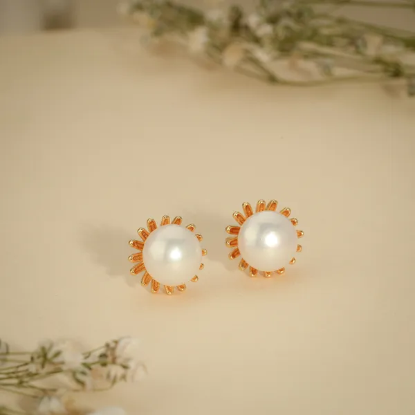 Gold_And_White_Plated_Pearl_Sunburst_Stud_Earrings_For_Women