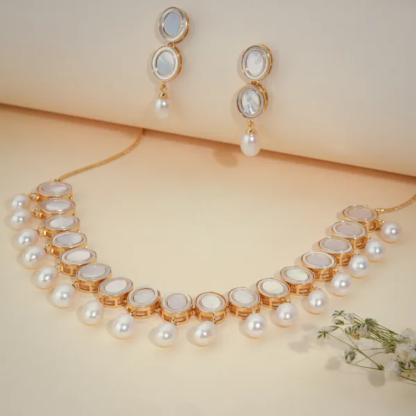 Gold_Plated_White_Pearl_Mirror_Work_Necklace_Set_For_Women