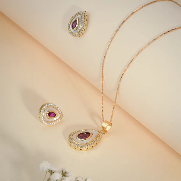 Gold_And_Red_Teardrop_Stone_Crystal_Pendant_Necklace_And_Earring_Set