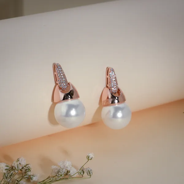 Rose_Gold_Pearl_Crystal_Drop_Earrings_For_Women