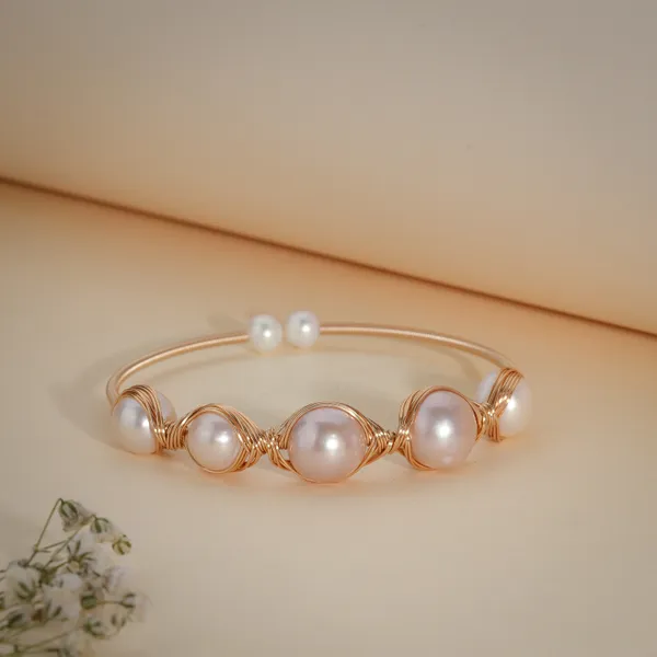 Gold_Wire_Wrapped_Pearl_Adjustable_Bracelet_For_Women