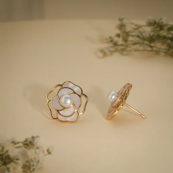 Gold_And_White_Enamel_Flower_Pearl_Stud_Earrings_For_Women