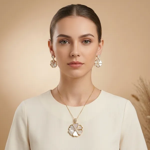 Gold_Plated_And_White_Mother_Of_Pearl_Clover_Pendant_Earring_Set_For_Women
