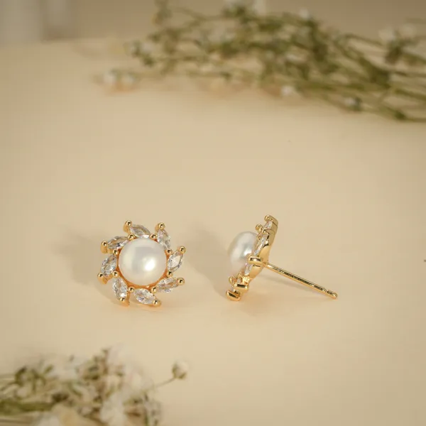 Gold_Plated_Pearl_Cubic_Zirconia_Floral_Stud_Earrings_For_Women