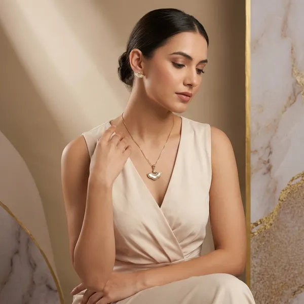 Gold_Plated_White_Shell_Fan_Pendant_Necklace_Earrings_Set_For_Women