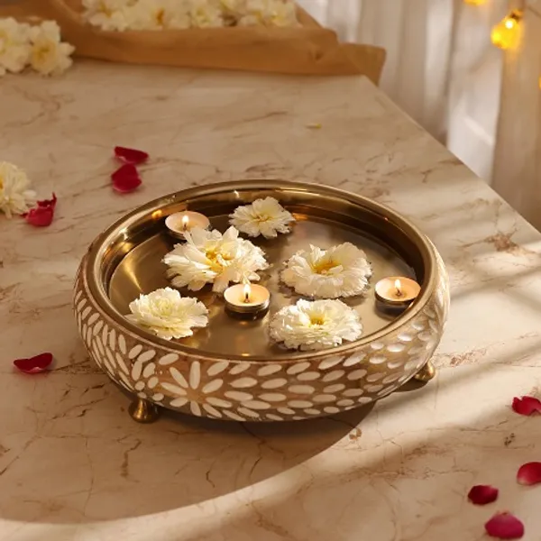 Mango_Wood_Hand-carved_Decorative_Urli_Bowl_With_Legs