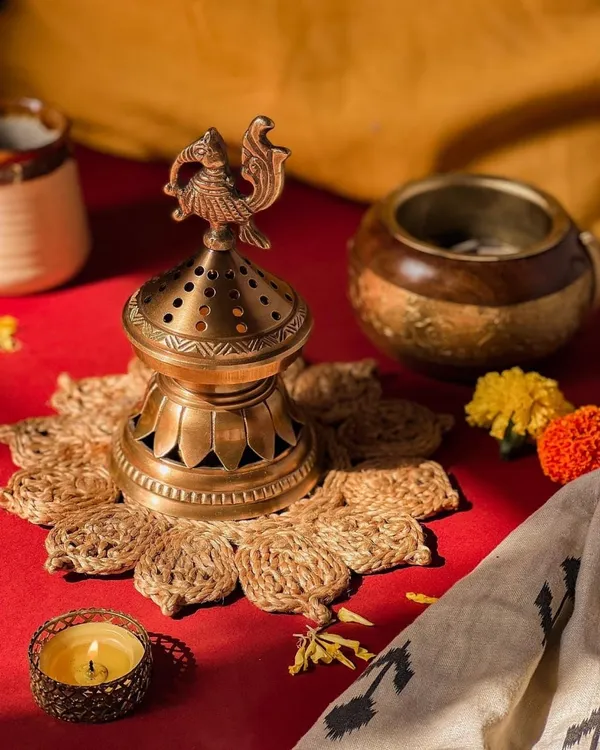 Brass_Peacock_Dhoop_Burner_With_Perforated_Dome