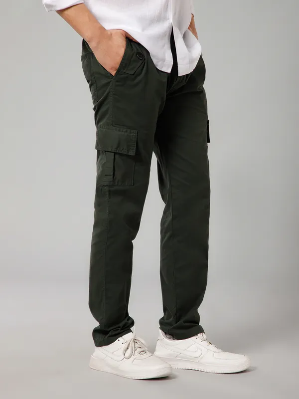 Green_Cotton_Cargo_Pants_For_Men
