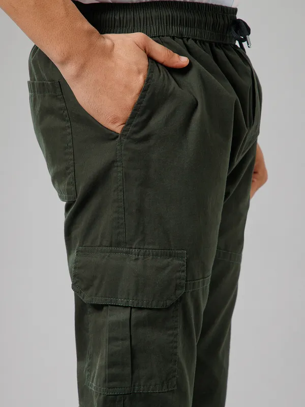 Green_Cotton_Cargo_Pants_For_Men