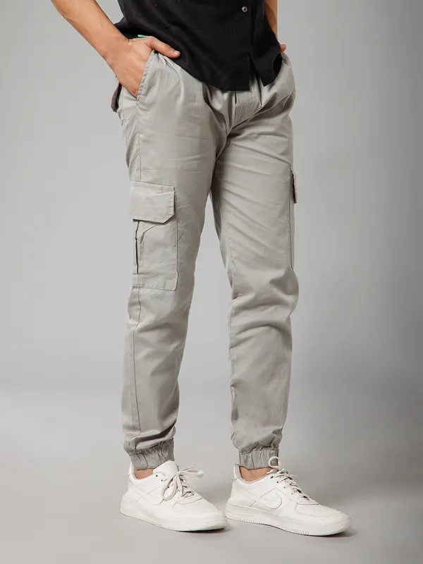 Grey_Cotton_Cargo_Joggers_For_Men