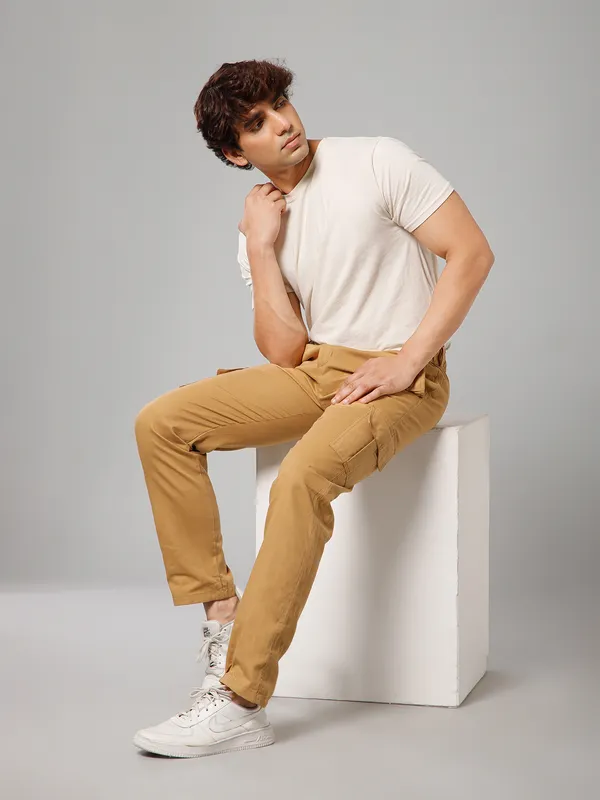 Khaki_Cotton_Cargo_Pants_For_Men