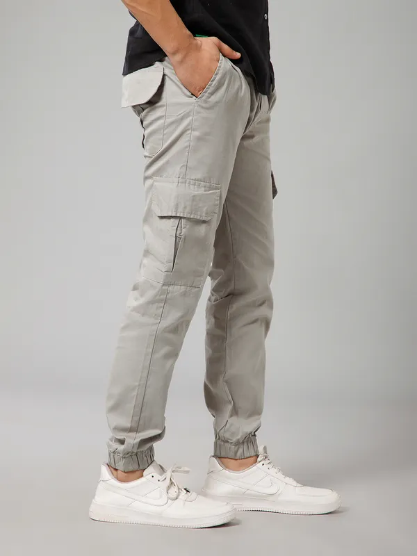 Grey_Cotton_Cargo_Joggers_For_Men