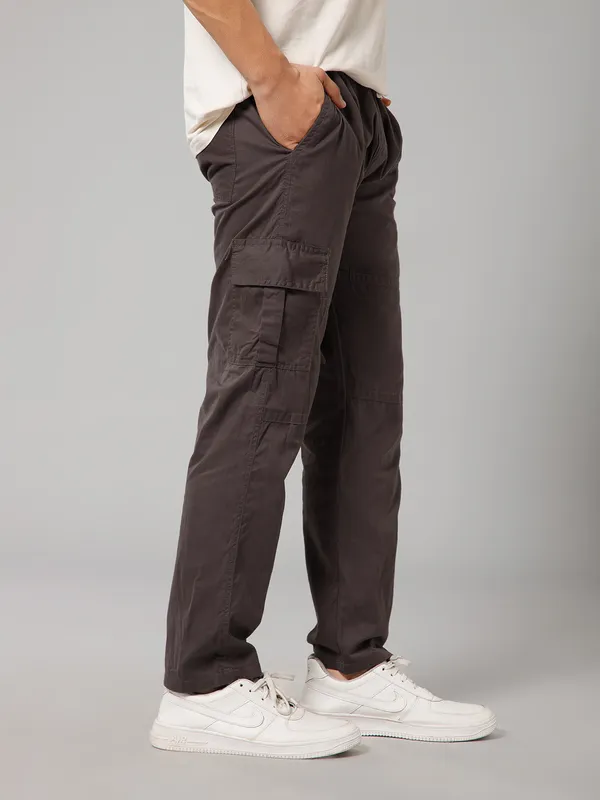Brown_Cotton_Cargo_Pants_For_Men