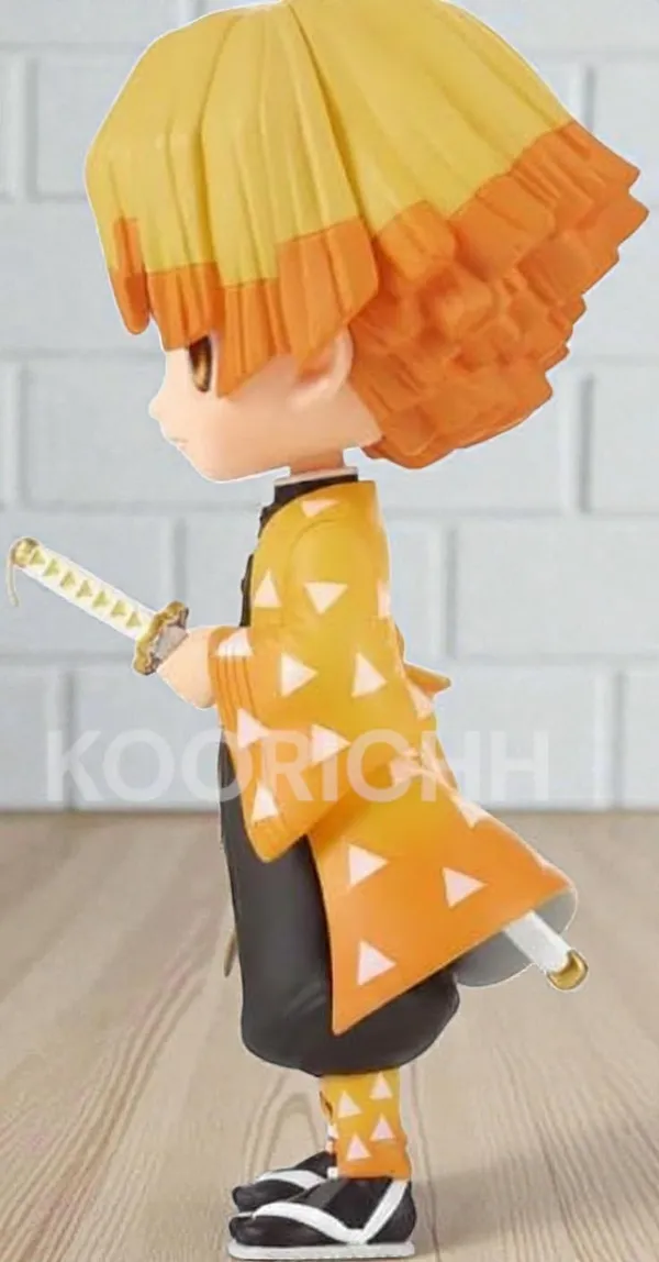 Demon_Slayer_Zenitsu_Agatsuma_Pvc_Action_Figure_With_Stand