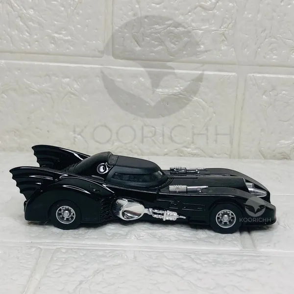 Black_Metal_Pull_Back_Action_Car_Toy_With_Light_Sound