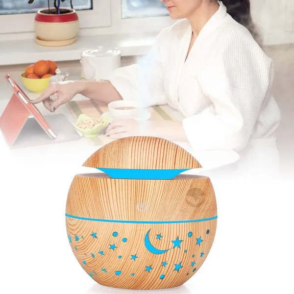 Wood_Grain_Ultrasonic_Aroma_Diffuser_With_LED_Light_130Ml