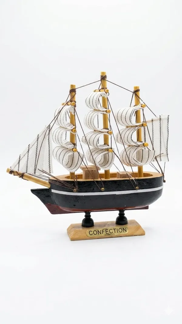 Wood_Nautical_Handcrafted_Sailing_Ship_Showpiece