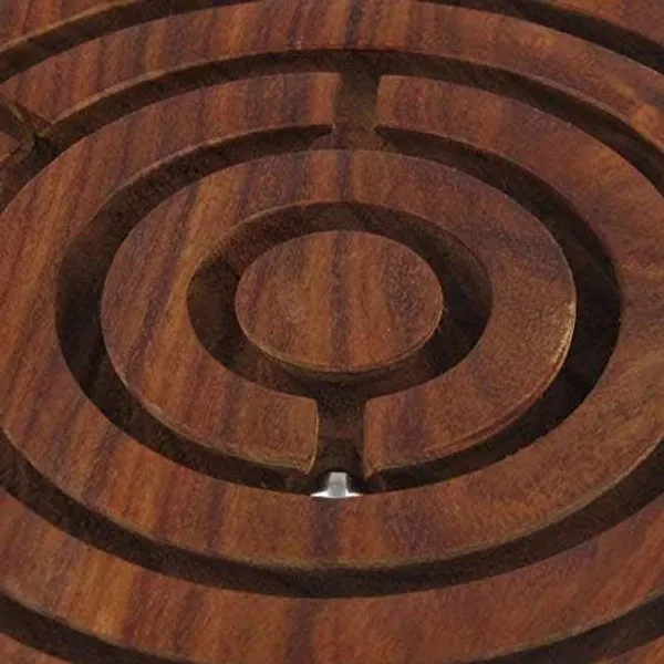 Wood_Labyrinth_Ball_Maze_Puzzle_Brain_Teaser_Game_For_Kids