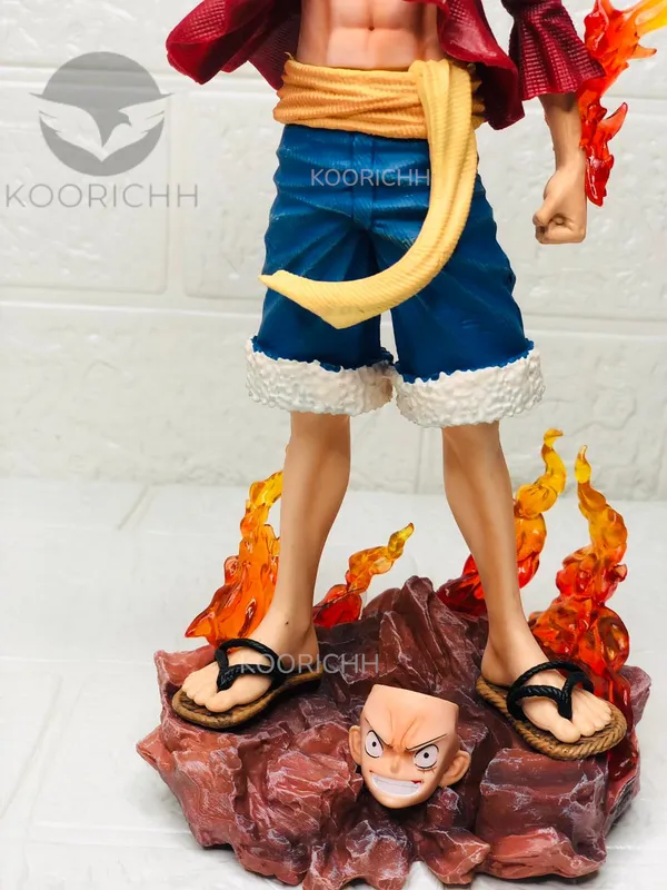 Monkey_D._Luffy_Anime_Action_Figure_with_Flame_Effect_Stand_–_One_Piece_Collectible_Statue