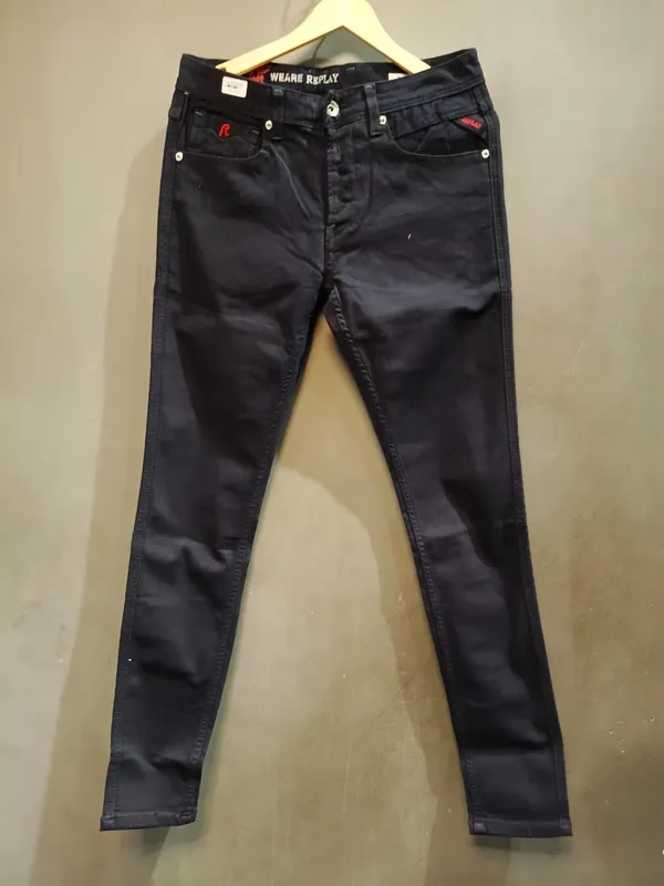 Black_Denim_Slim_Fit_Jeans_For_Men